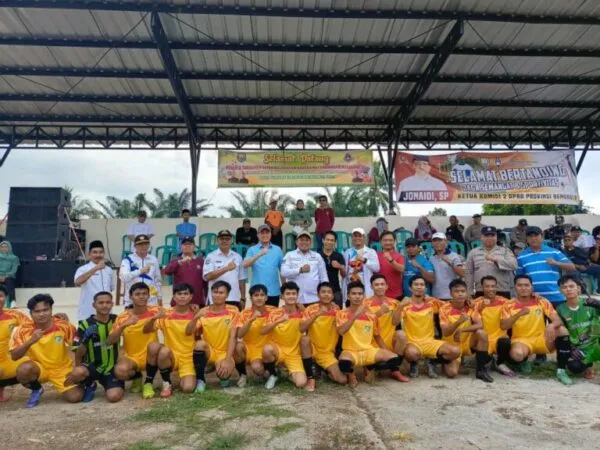 Kadispora Provinsi Bengkulu Buka Turnamen Sepak Bola di Seluma