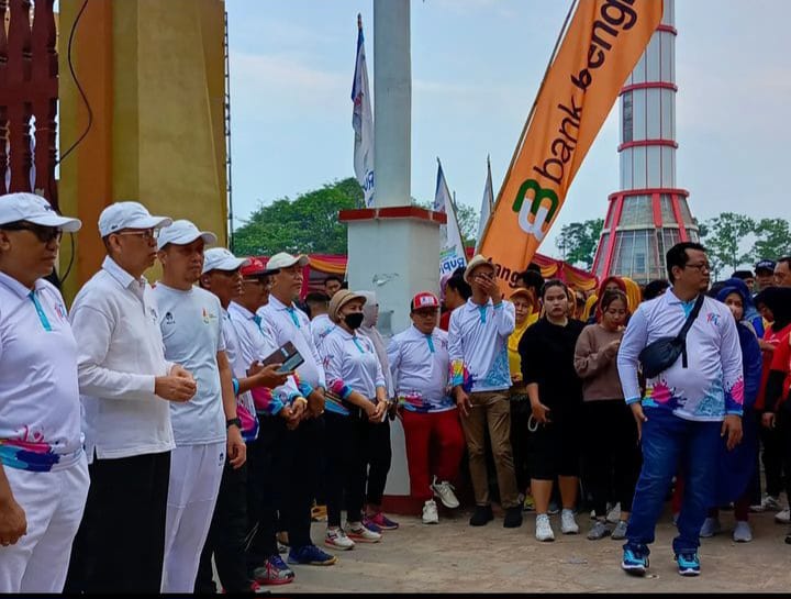 Kadispora Turut dalam Senam dan Jalan Santai HUT ke 55 Provinsi Bengkulu